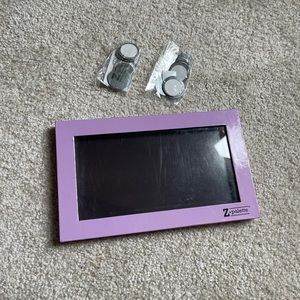 Z palette with magnetic stickers